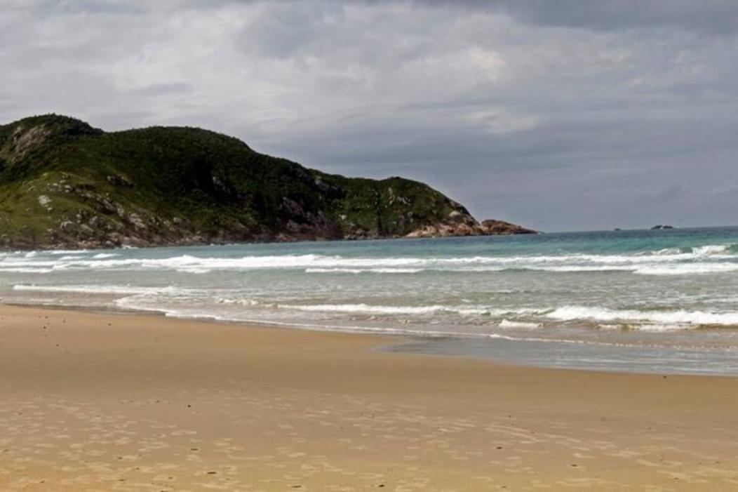 Casa Com Piscina Em Frente A Praia Do Santinho Florianópolis Eksteriør bilde